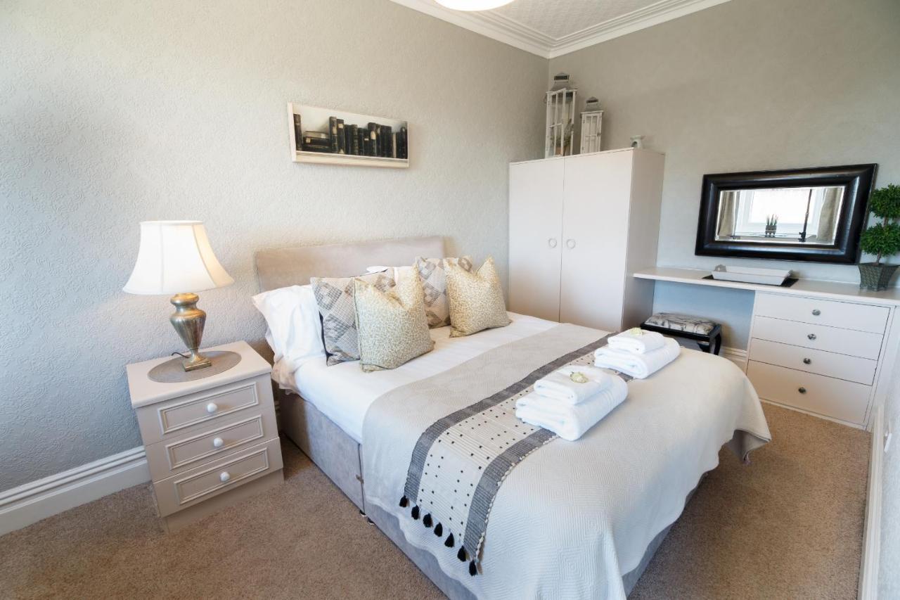 Apartamento Mode - The Old School House Lytham St Annes Exterior foto